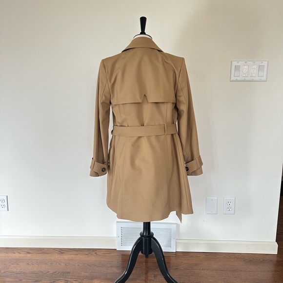 HTF Express Trench Coat 2019 - Picture 3 of 9